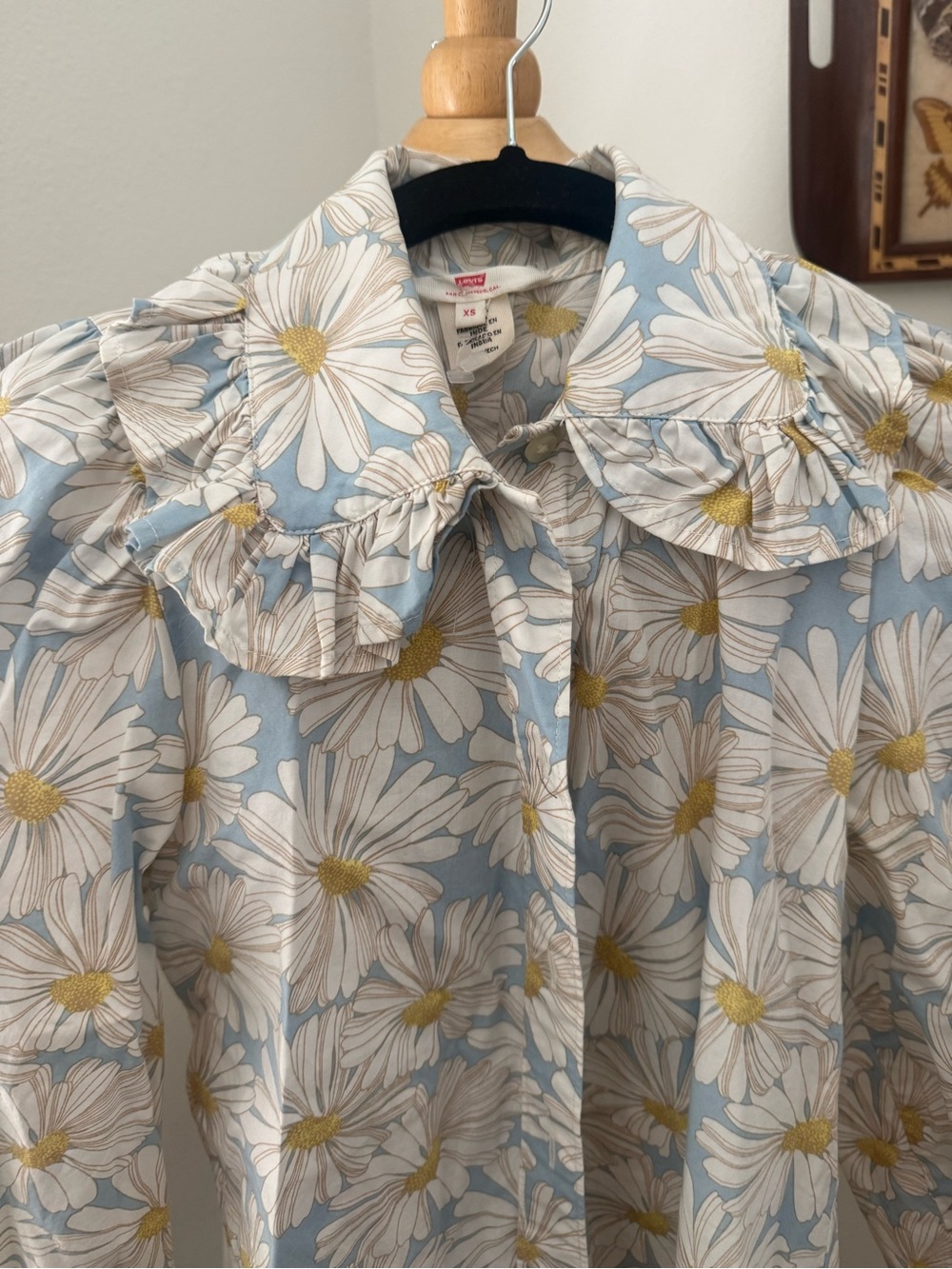 Levi's Light Blue Daisy Print Ruffled Collar Blouse